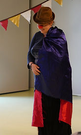 Clown avec personne porteuse de handicap