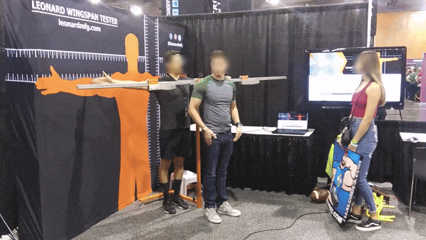 Portable arm span measuring device