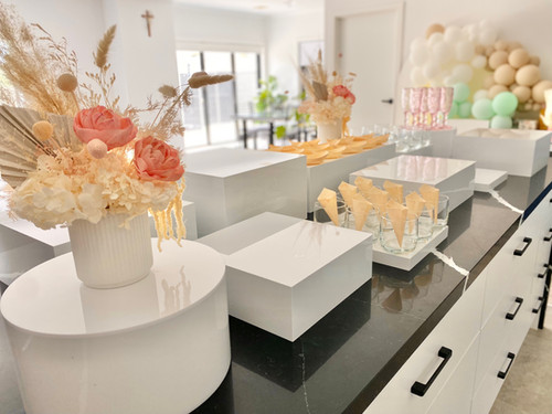 Acrylic Table Riser Set of 10 | Silverlinings Events