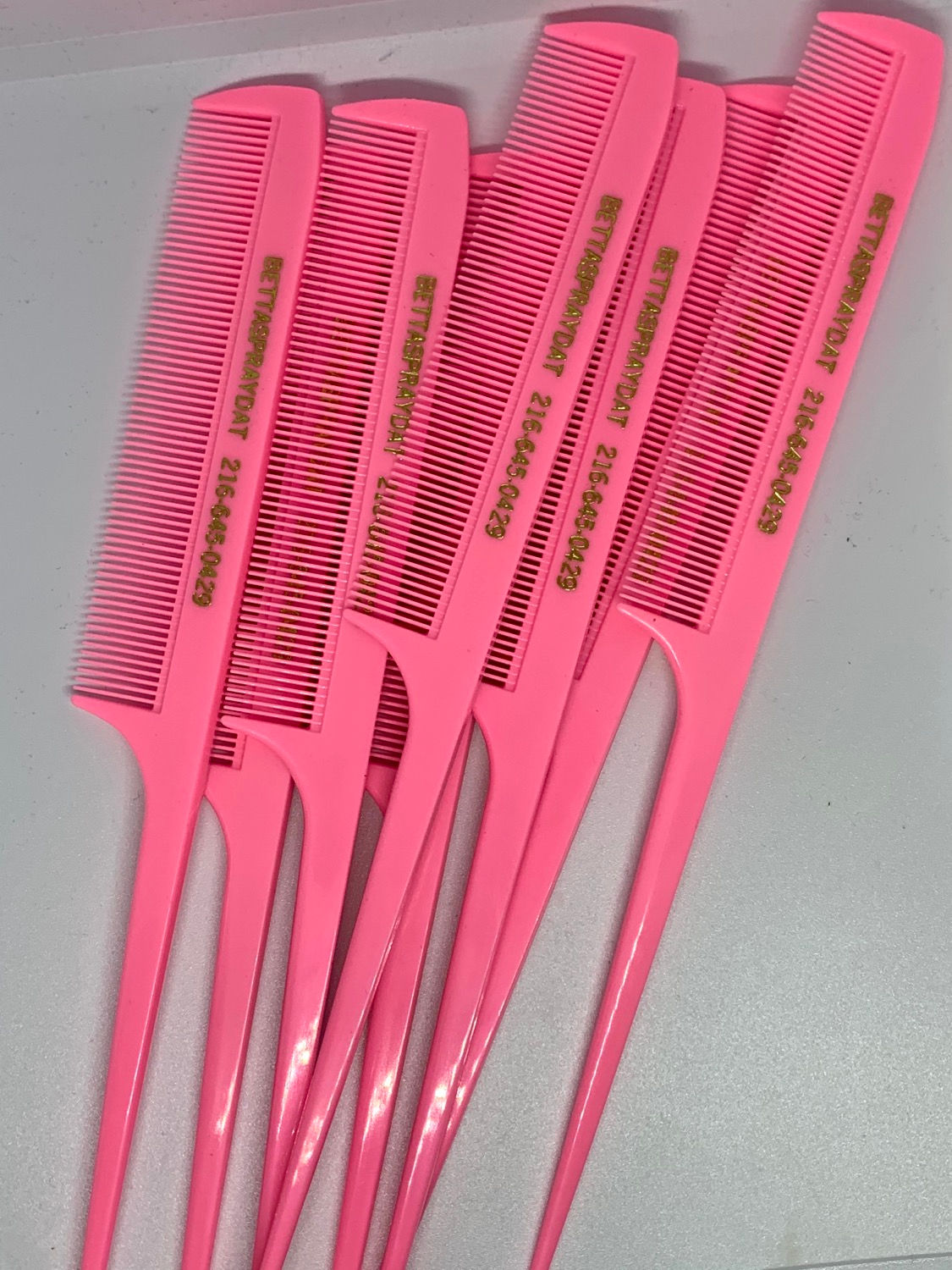 BettaSprayDat Rattail comb