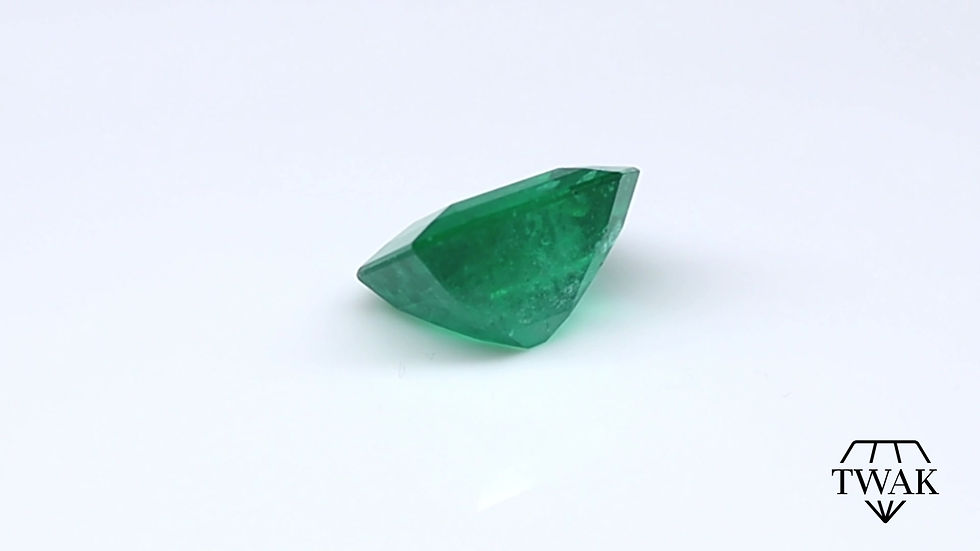 Large 3.55ct Brazilian Emerald measuring 10x9mm