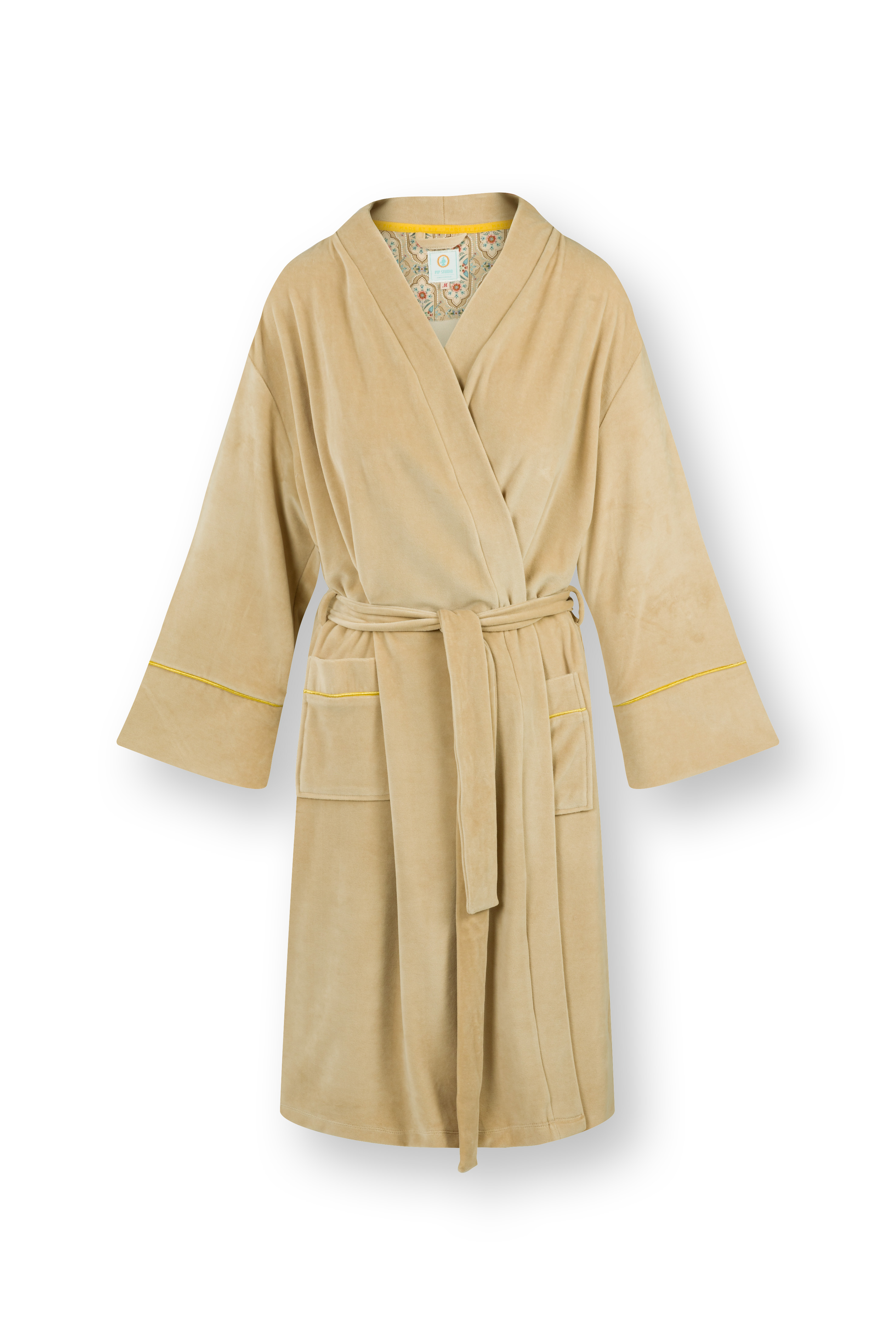 Kimono Veludo Areia, vista frontal da peça brasileira