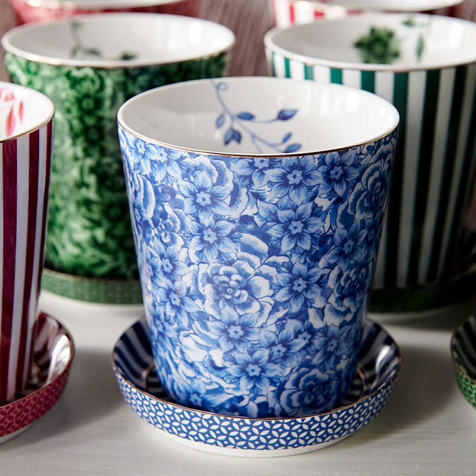 caneca sem alça flores e mini prato listras conjunto presente porcelana Pip Studio