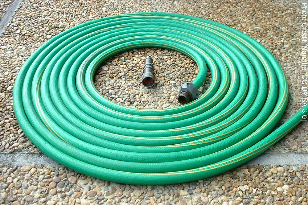 SHARING SECRETS NonKink Hoses