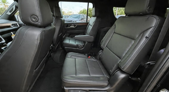 Export new 2026 GMC Yukon Denali XL interior black