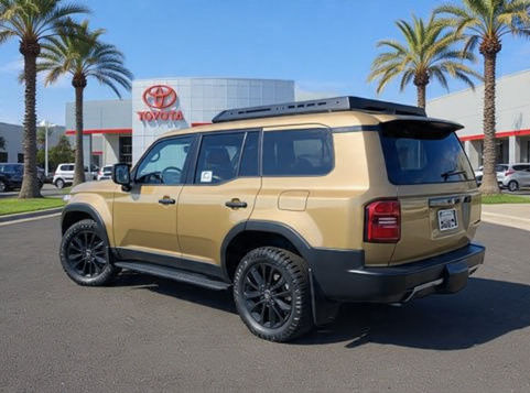 Export 2026 Toyota Land Cruisers