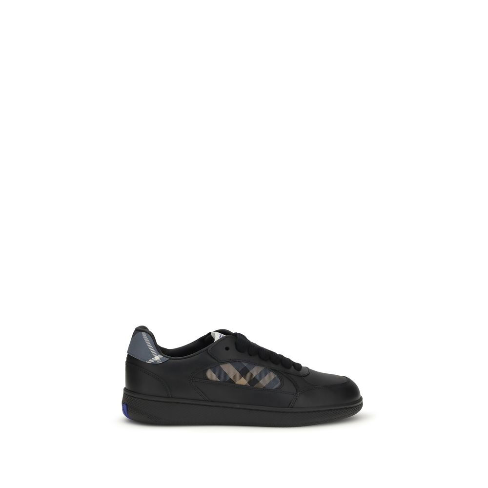Burberry Black Calf Leather Bos Taurus Low Top Sneakers