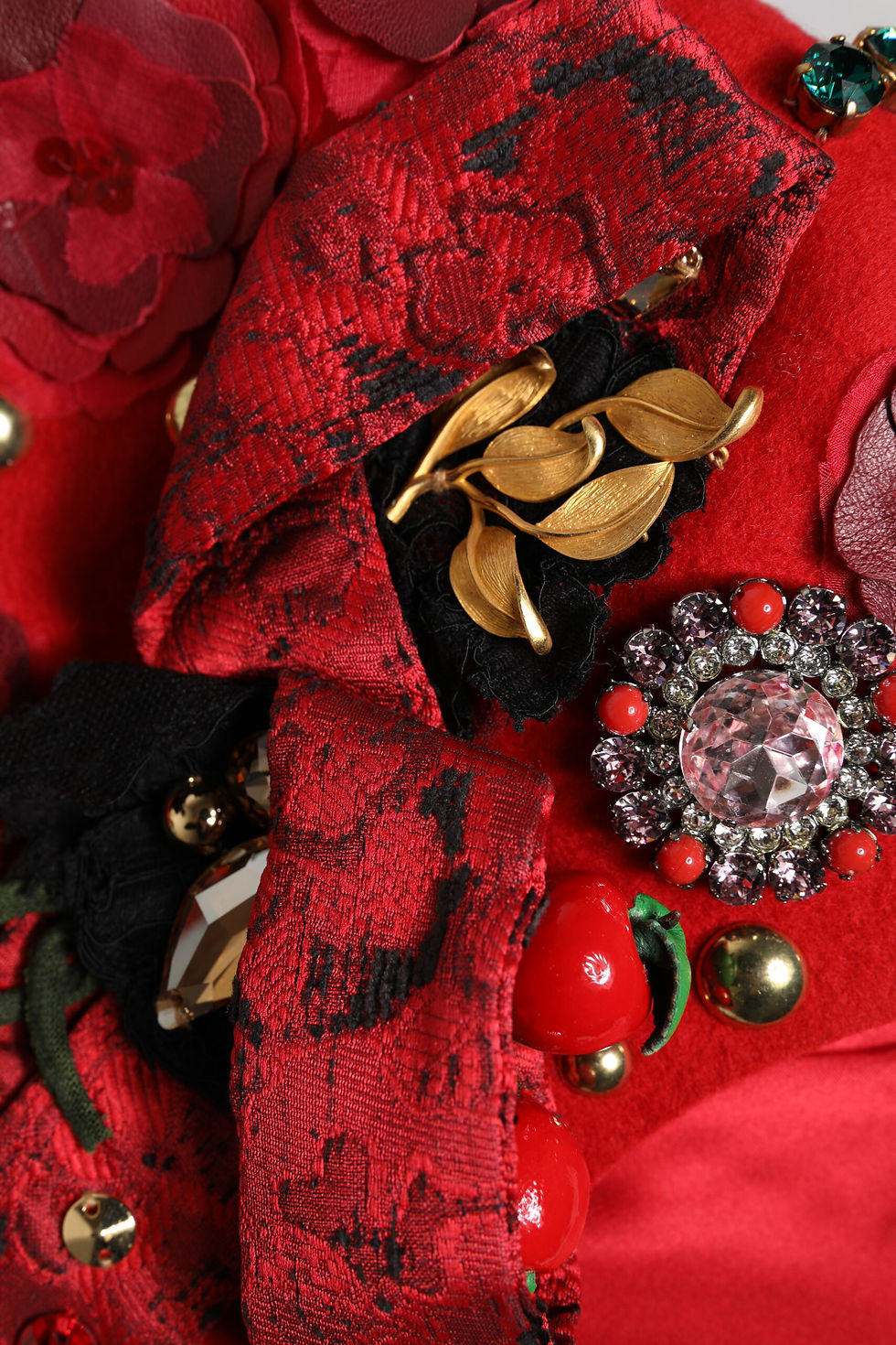 Thumbnail: Dolce & Gabbana Red Crystal Gold Roses Brooch Embellished Hat