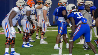 New word for Gators O-line: Position flexibility
