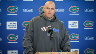 SALE NEEDS FIVE UF 0-LINEMEN TO PLAY LIKE ONE