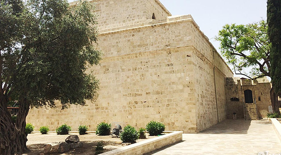 Лимасол. Старая крепость, в которой венчались Ричард Львиное Сердце и Беранжера Наваррская.