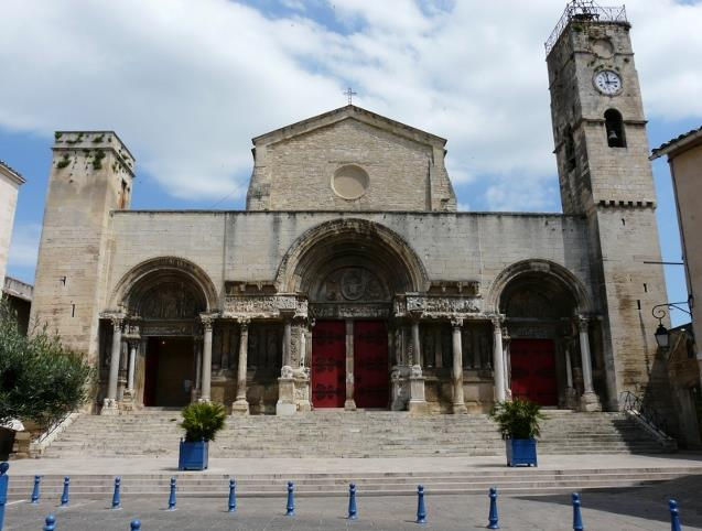 Знаменитый собор в Сен-Жиль дю Гар, XII-XIII в.