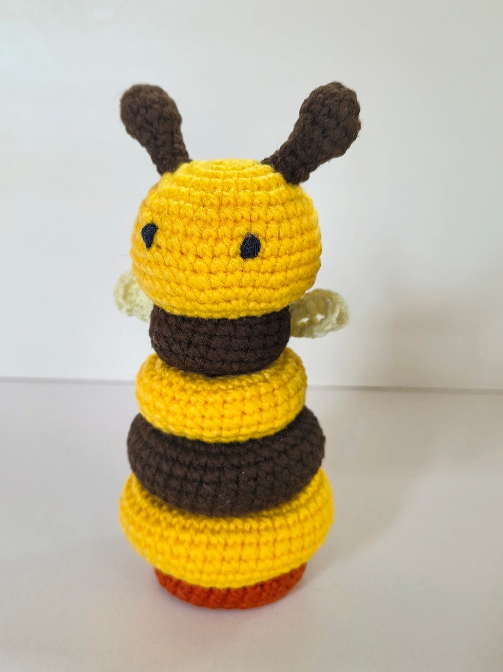 Miniatura: La Runa + abejita para apilar