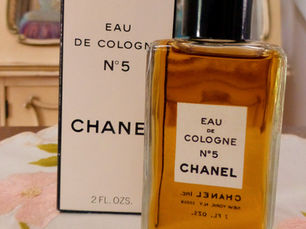 Authentic Vintage Chanel No 5 Versus Fakes: An Overview