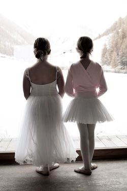 Ballerinas from behind 1 - Photo © Daniela Brugger