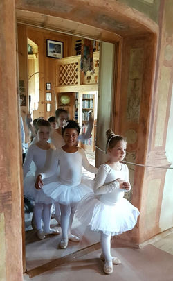 Ballerinas at JUVAL Castle