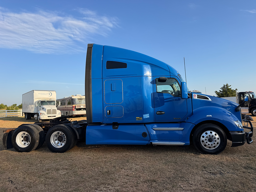 Miniatura: 2018 Kenworth t680 sleeper tractocamión kenworth t680 / 881,349 miles