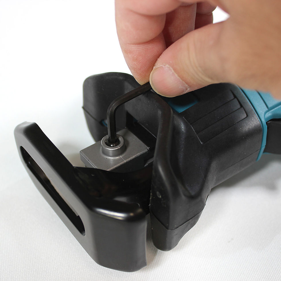 サムネイル： makita｜マキタ｜電動工具｜DIY｜ガーデニング｜庭木剪定｜園芸用品｜レシプロソー｜バリカン