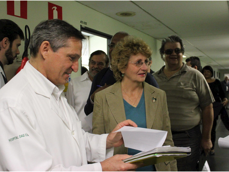Deputada Iara Bernardi visita HC da Unicamp