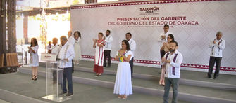 Salomón Jara presenta a miembros de su Gabinete
