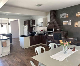 Excelente casa equipada à 650 metros do mar em Imbituba SC