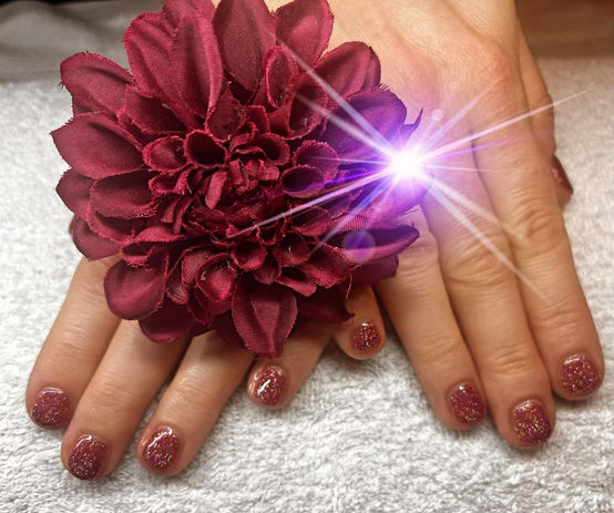 UV-Gellack Schänis Frau zu Frau