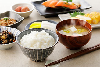 朝食