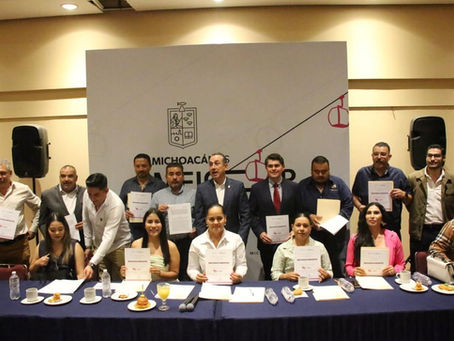 Toño Ixtláhuac firma convenio con el Gobierno de Michoacán para ampliar apoyos a migrantes