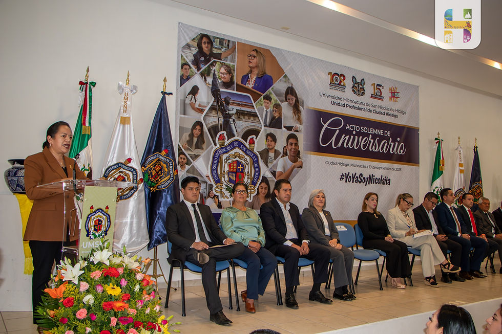 Jeovana Alcántar y la Rectora de la UMSNH, asistieron al acto conmemorativo del XV Aniversario de la Unidad Profesional de Ciudad Hidalgo.