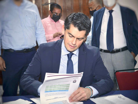 Firma Toño Ixtláhuac, convenio para fortalecer la seguridad en Zitácuaro