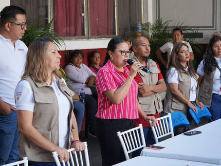 ¡ENTREGA DE TARJETAS DE APOYO A ADULTOS MAYORES EN JUNGAPEO!