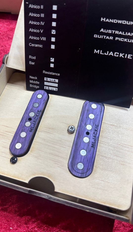 Thumbnail: Tele style wooden bobbin pickups 