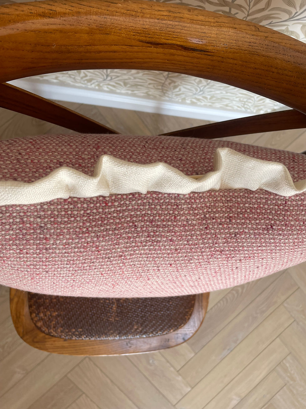 Thumbnail: Mourne Weave Cushion - Pink/White