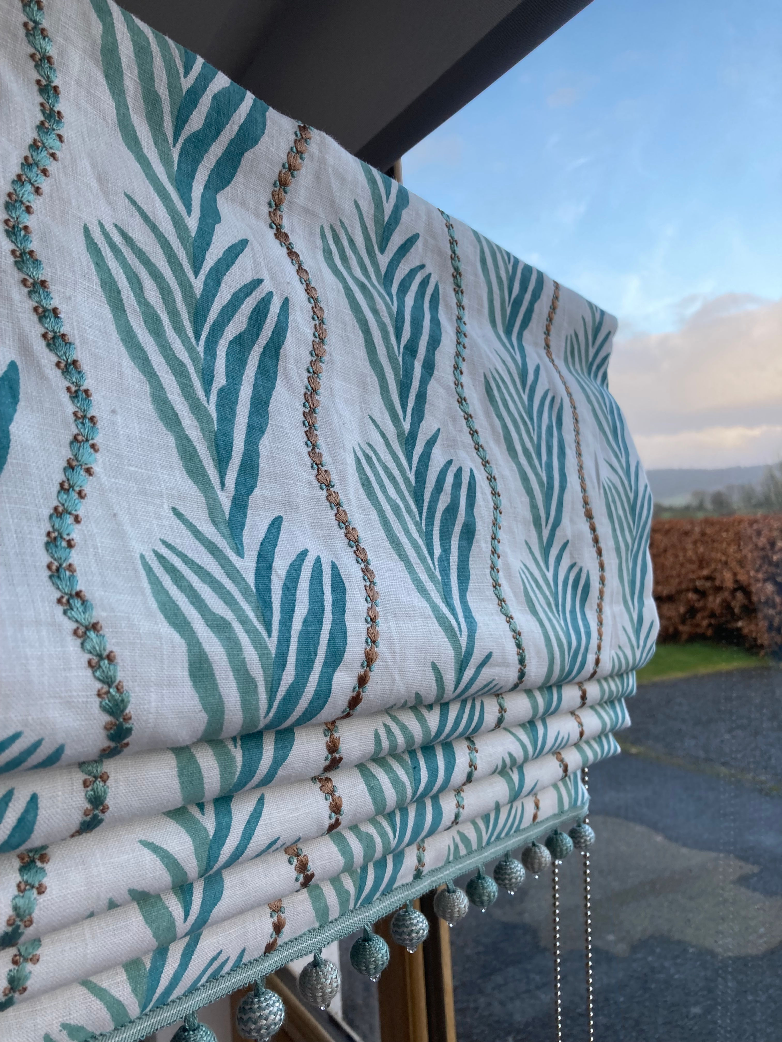 Nina Campbell Meridor - Roman Blind