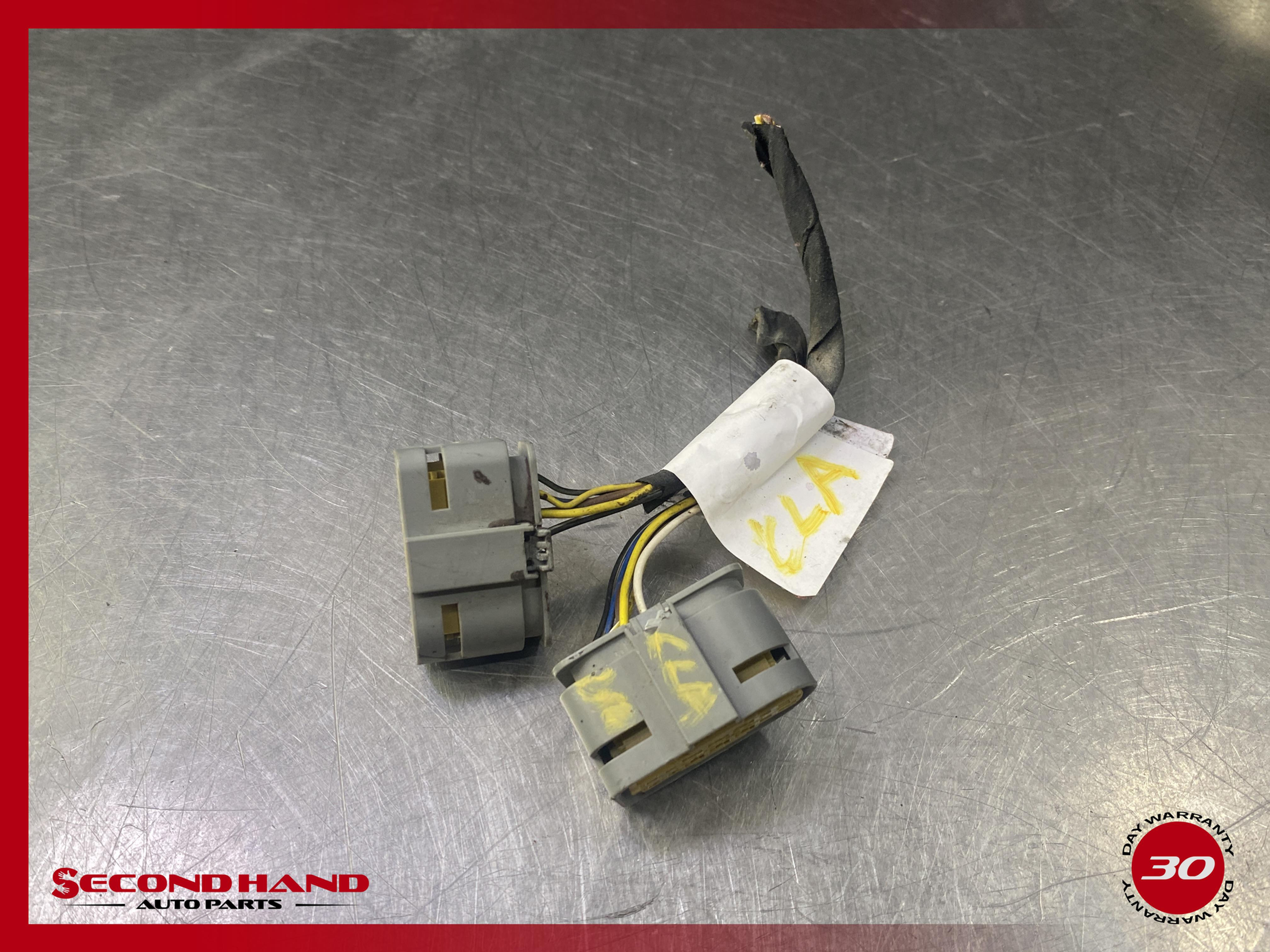 14-19 MERCEDES CLA250 HALOGEN HEADLIGHT LEFT AND RIGHT HARNESS PIGTAIL CUT