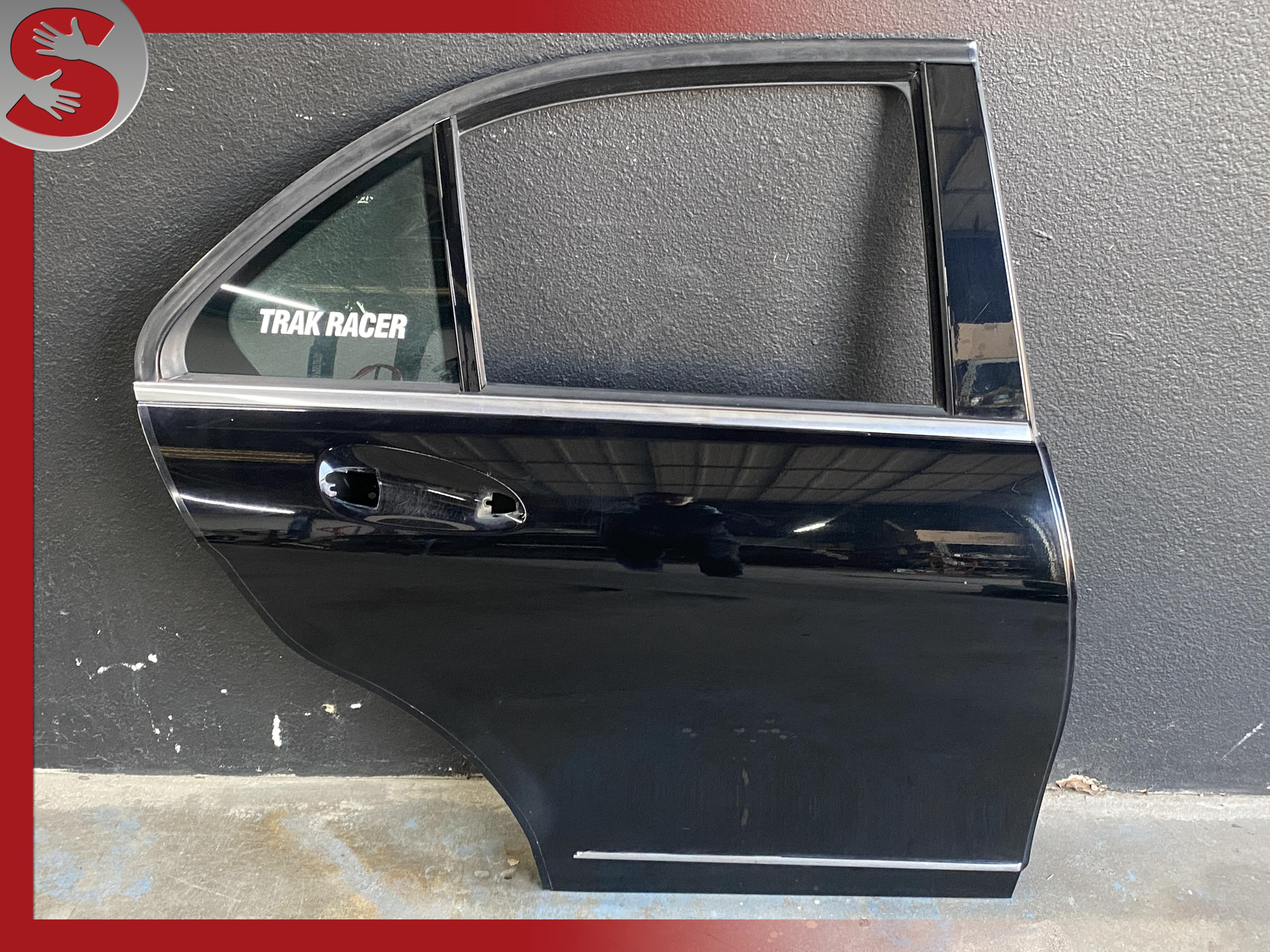 08-14 Mercedes C300 W204 Rear Right Side Exterior Door Shell Black OEM DE240309