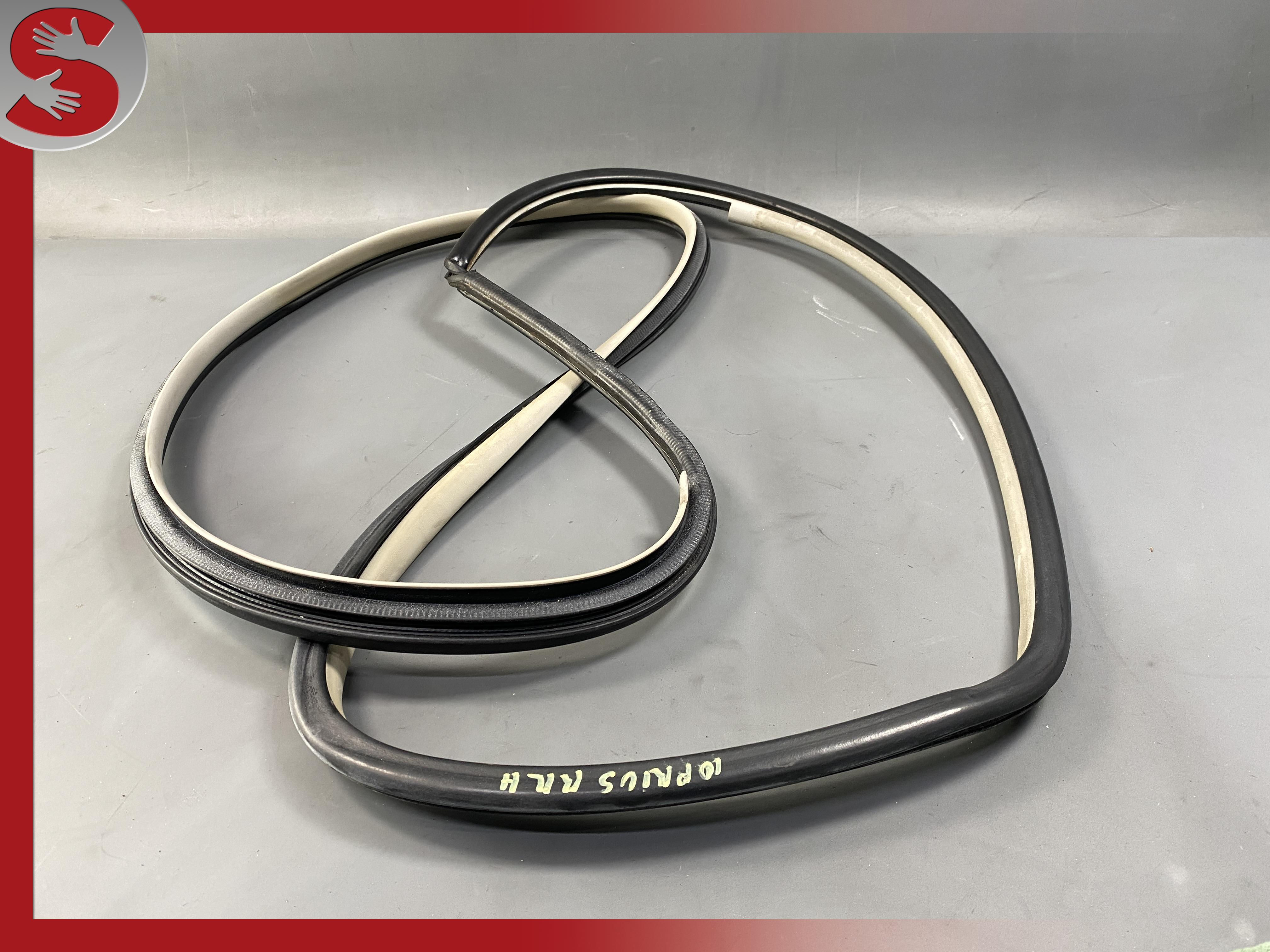 2010 - 2015 OEM TOYOTA PRIUS REAR RIGHT PASSENGER DOOR WINDOW WEATHER-STRIP SEAL