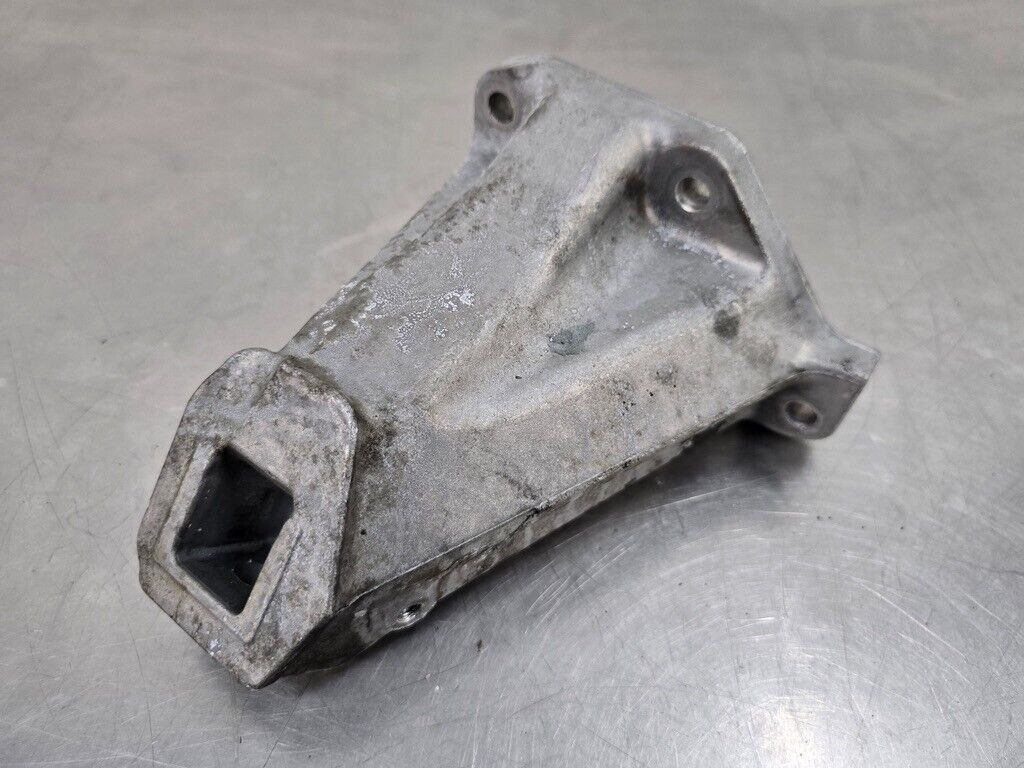 10-19 BMW 550i 650i 750i 4.4L N63 ENGINE LEFT DRIVER SIDE MOUNT BRACKET OEM
