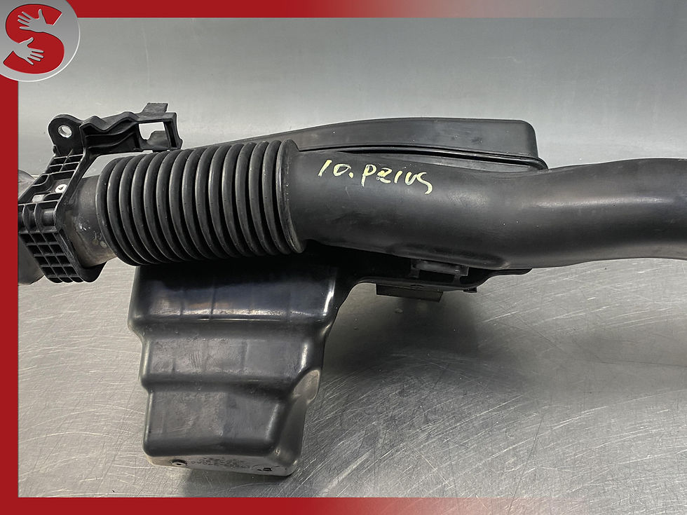Thumbnail: 2009-2015 TOYOTA PRIUS PLUS 1.8 AIR BOX WITH AIR INTAKE HOSE PIPE 17893-37040