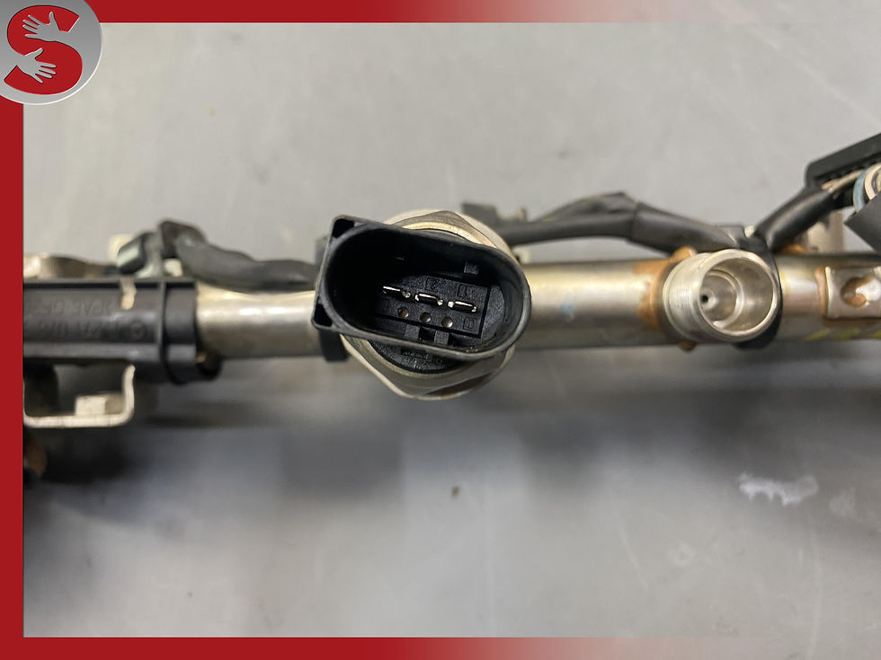 Thumbnail: 12-15 Mercedes W204 C250 SLK250 1.8L M271 Fuel Injector Rail Line Assembly OEM