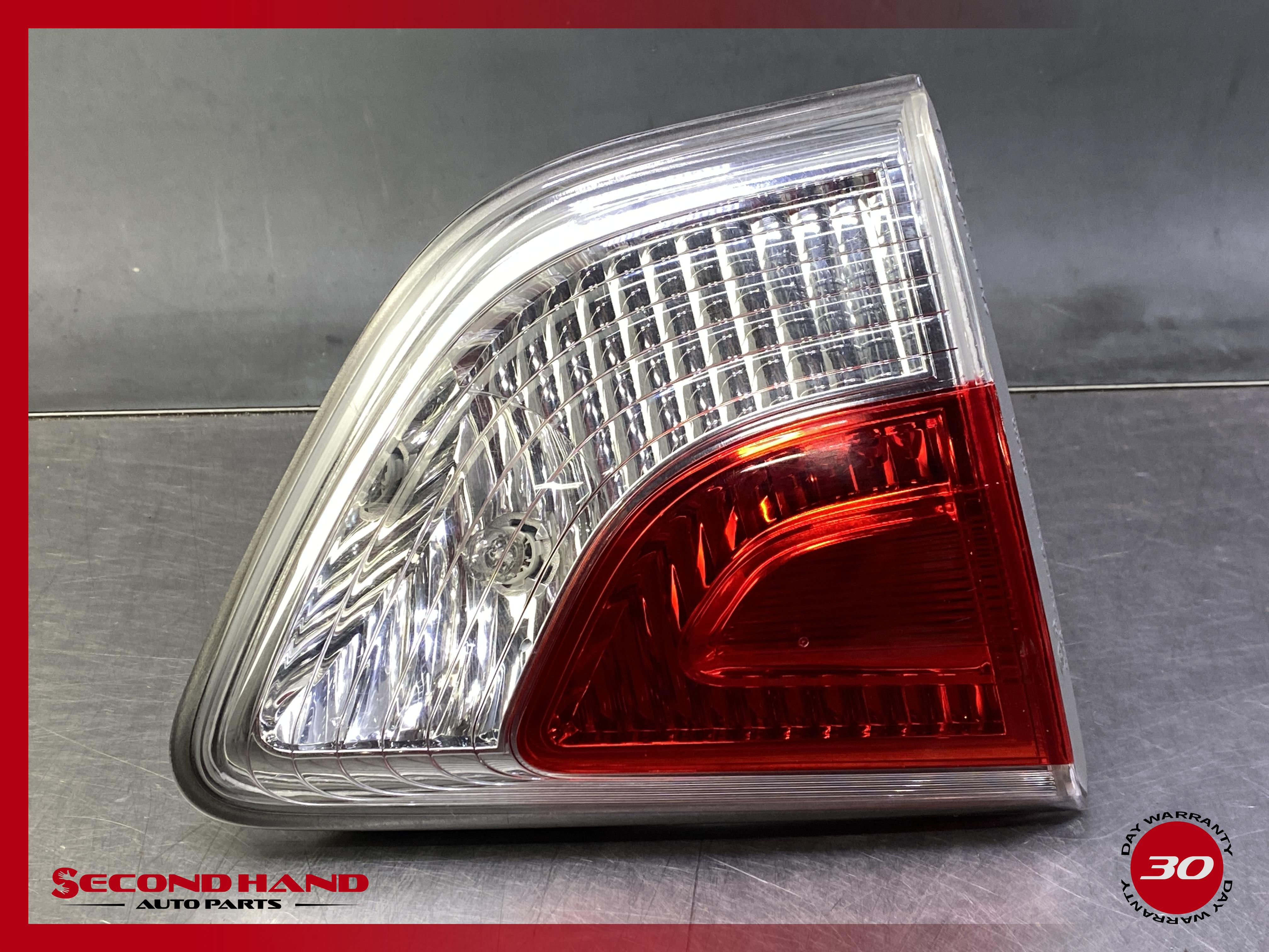 2013 to 2016 NIssan Pathfinder Left Driver Inner Tail light Oem M5709 DW