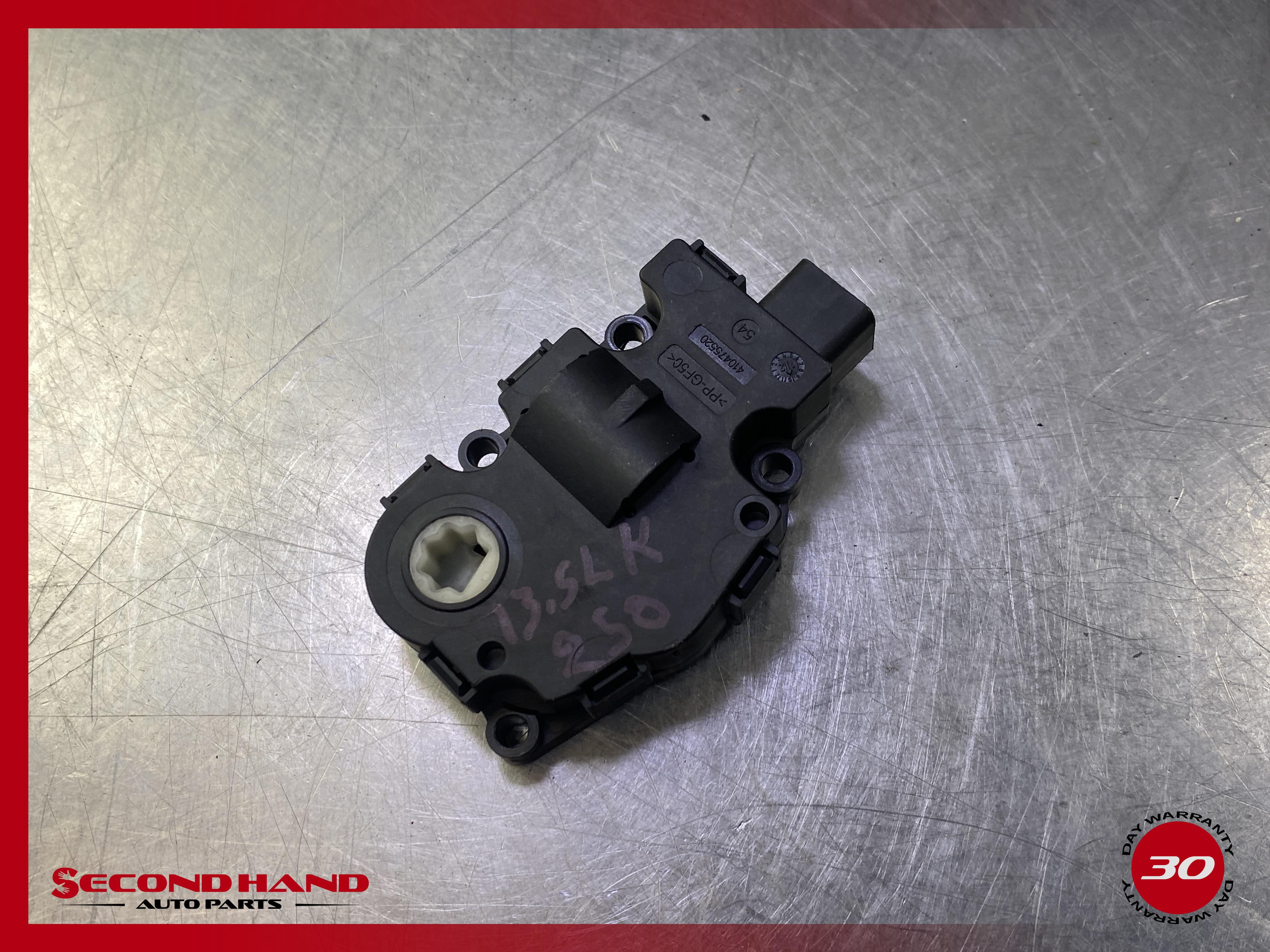 MERCEDES SLK 250 SLK250 2013 SERIES A/C HEATER FLAP ACTUATOR MOTOR T1015556H OEM