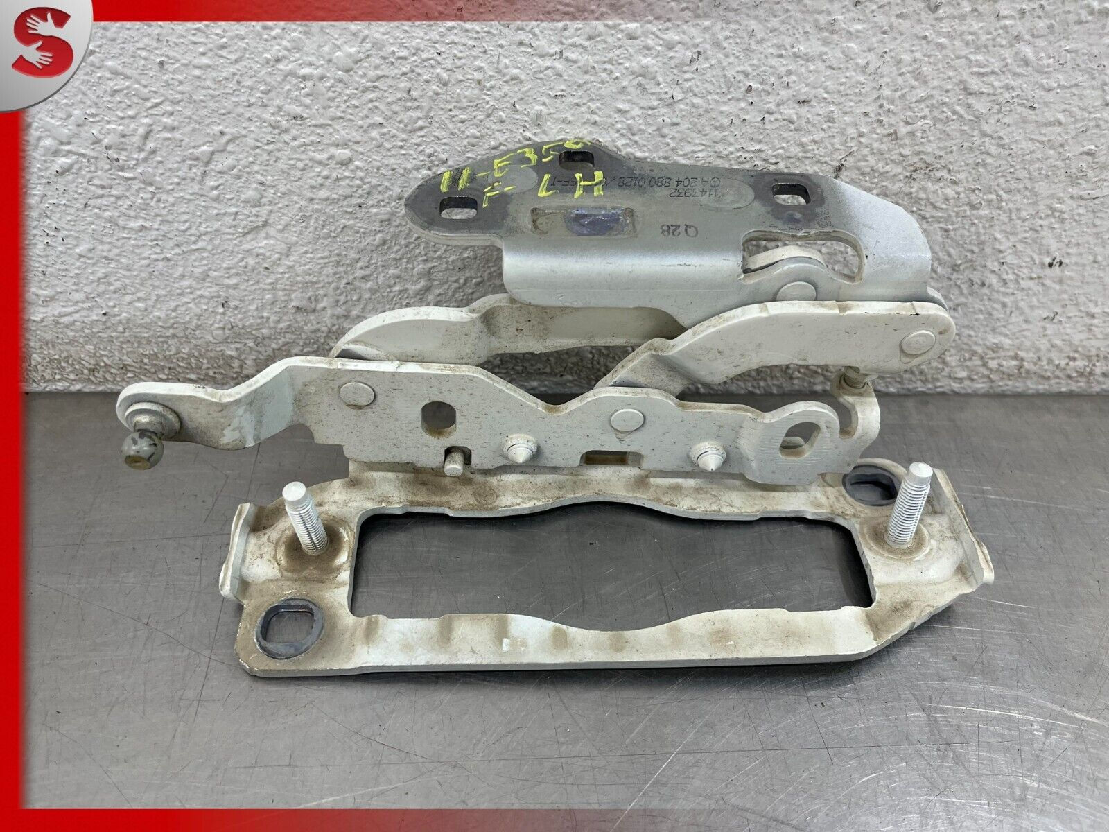 10-16 Mercedes-Benz W212 E350 E550 Front Left Side Bonnet Hood Hinge OEM