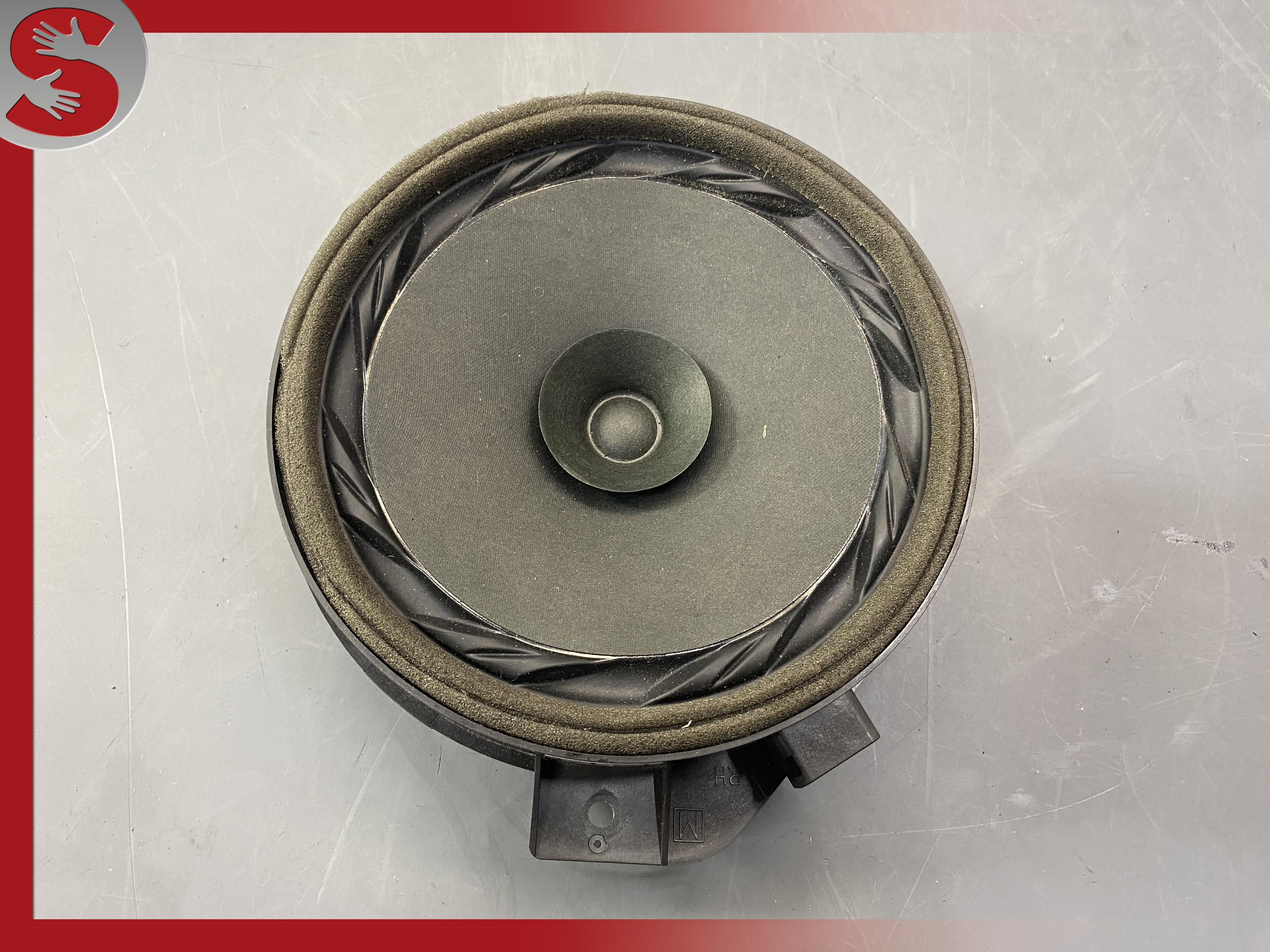 2014 - 2018 Subaru Forester Rear Left Right Door Audio Sound Speaker 86301SG010