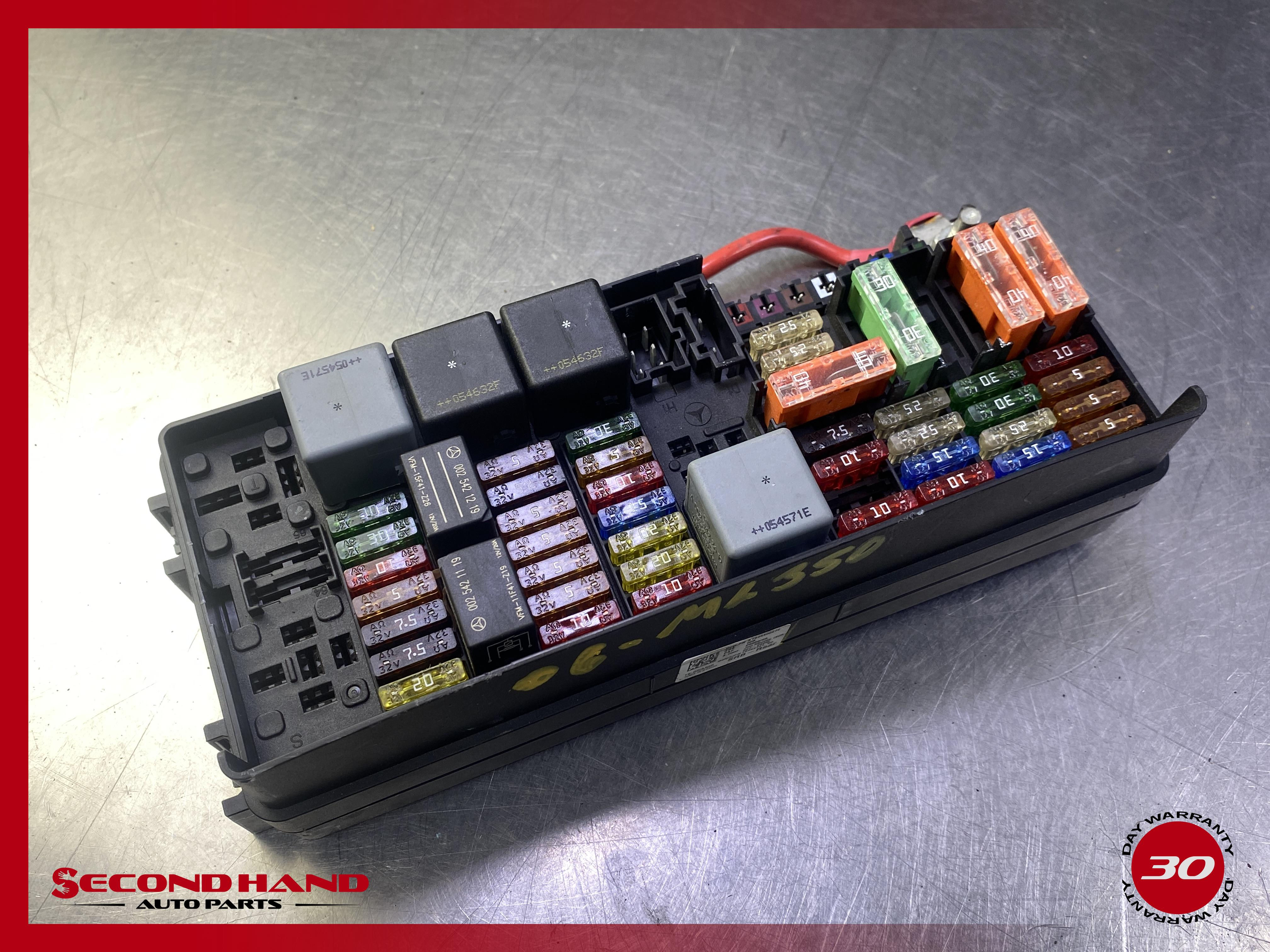 06-13 Mercedes GL450 GL350 ML350 Rear SAM Fuse Relay Box Assembly 1645402372 OEM