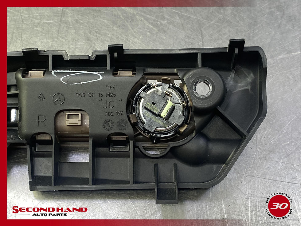 Thumbnail: 06-11 Mercedes-Benz ML350 Rear Right Interior Door Handle w/ Speaker