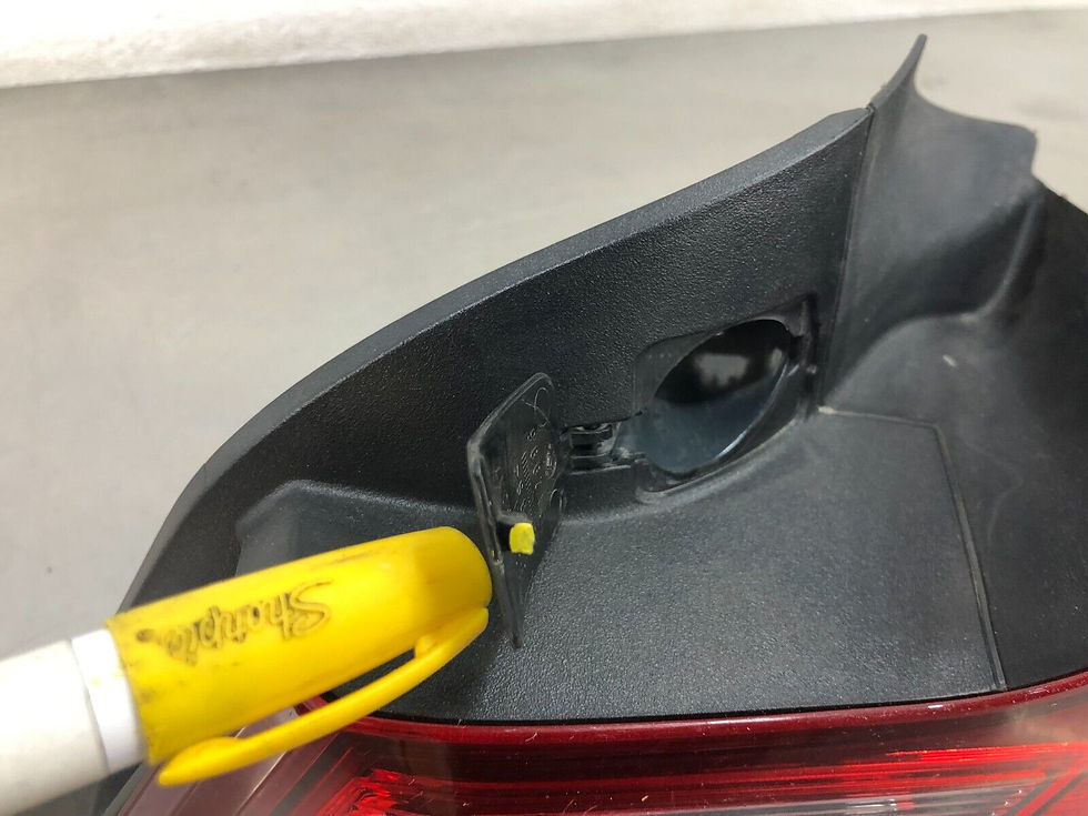 Thumbnail: 14-17 BMW MOS M235iR RACING COUPE REAR RIGHT TAIL LIGHT LAMP LED 63218441432 OEM