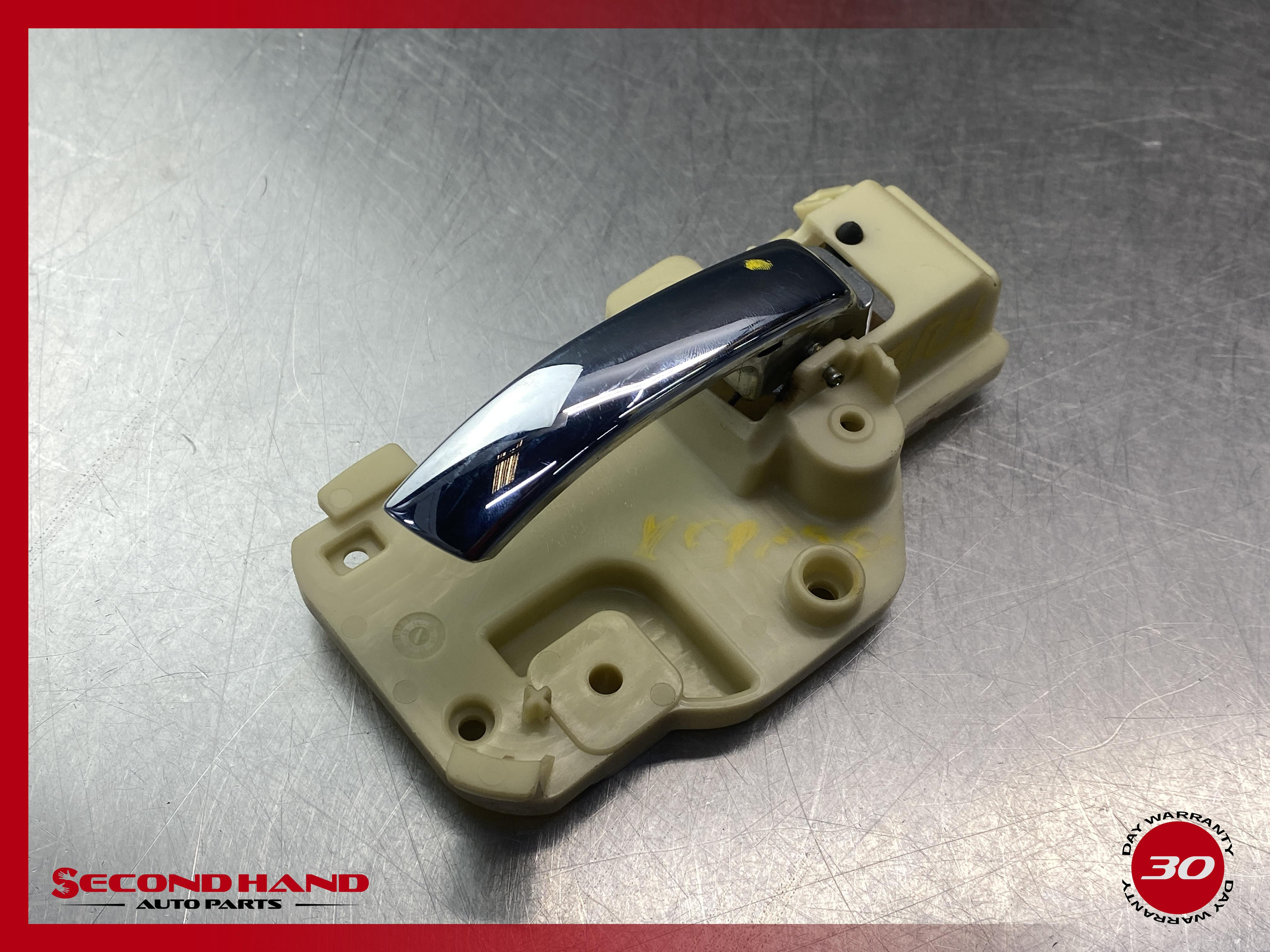 2011 - 2017 JEEP COMPASS REAR RIGHT INTERIOR DOOR HANDLE OEM 49639