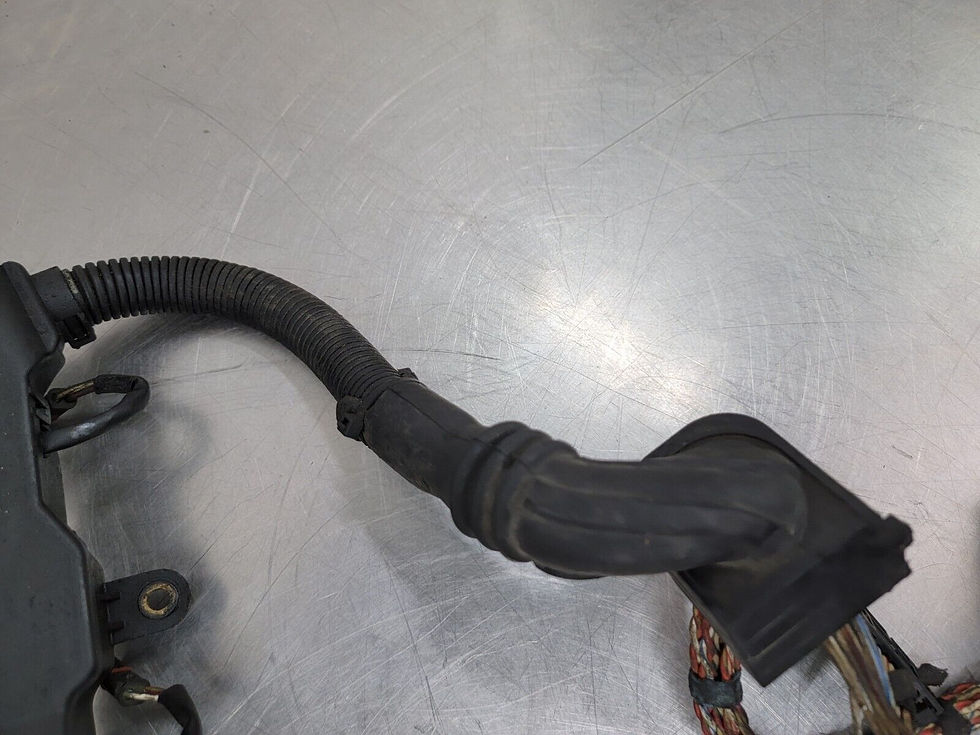 Thumbnail: 10-13 BMW F10 550i GT 650i 750Li 4.4 V8 ENGINE FUEL INJECTOR WIRE HARNESS OEM