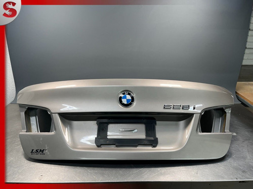 11-16 BMW 528I 535I 550I F10 REAR TRUNK LID DOOR OEM CASHMERE